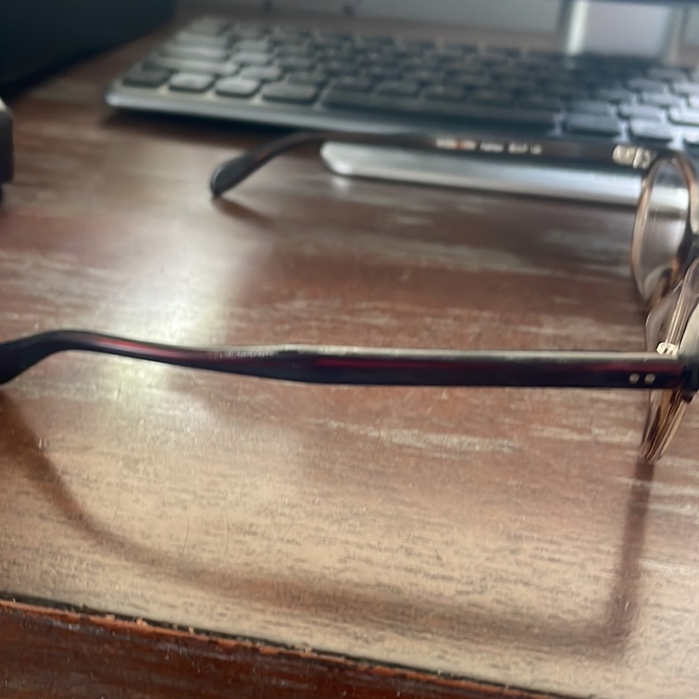 Oliver PeoplesLA Ashton brown eyeglasses with brown OliverPeoples LA case - Picture 11 of 17